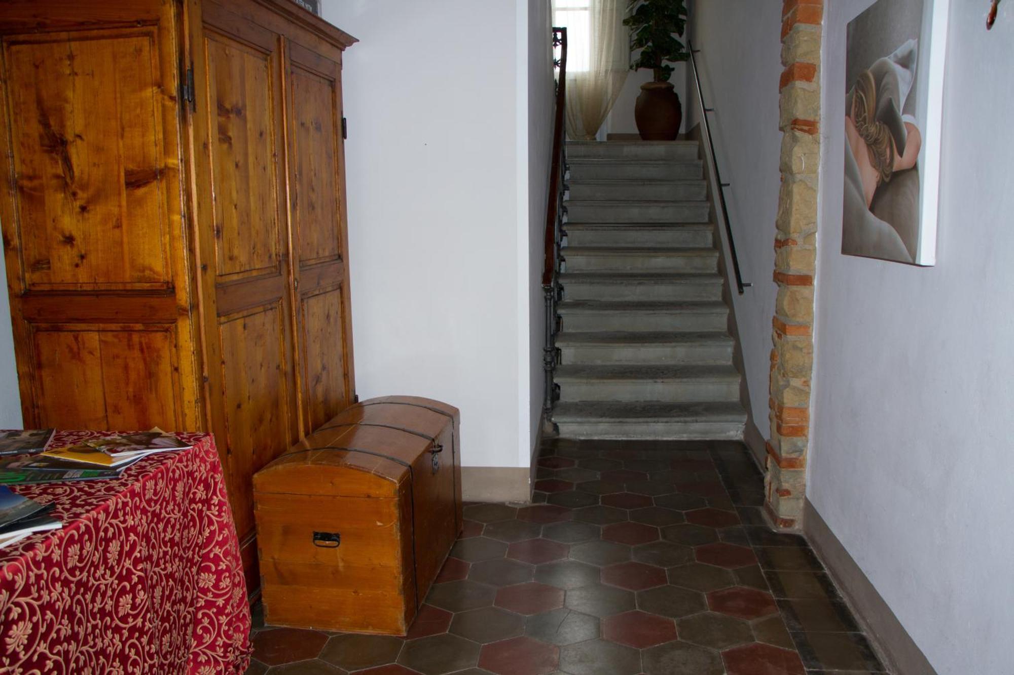 Santa Croce Charme Apartment Arezzo Bagian luar foto