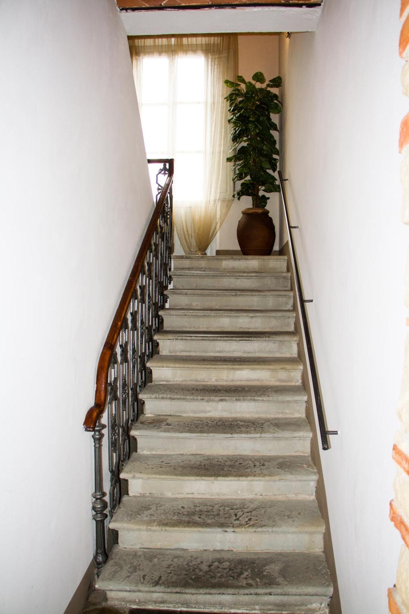 Santa Croce Charme Apartment Arezzo Bagian luar foto