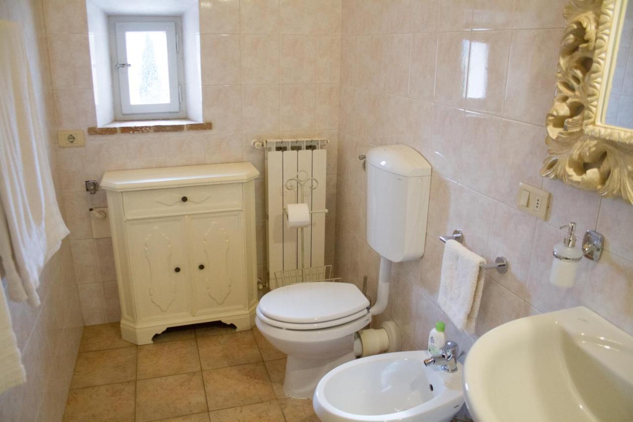 Santa Croce Charme Apartment Arezzo Bagian luar foto